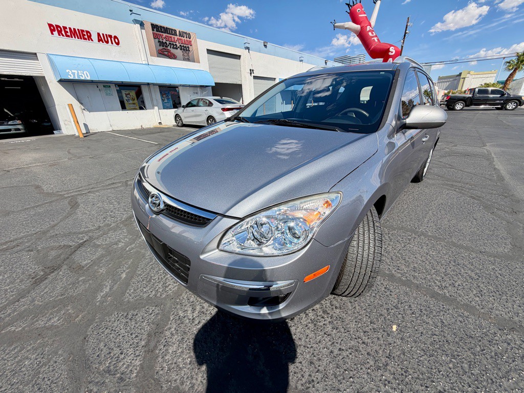 2011 Hyundai Elantra Image 4