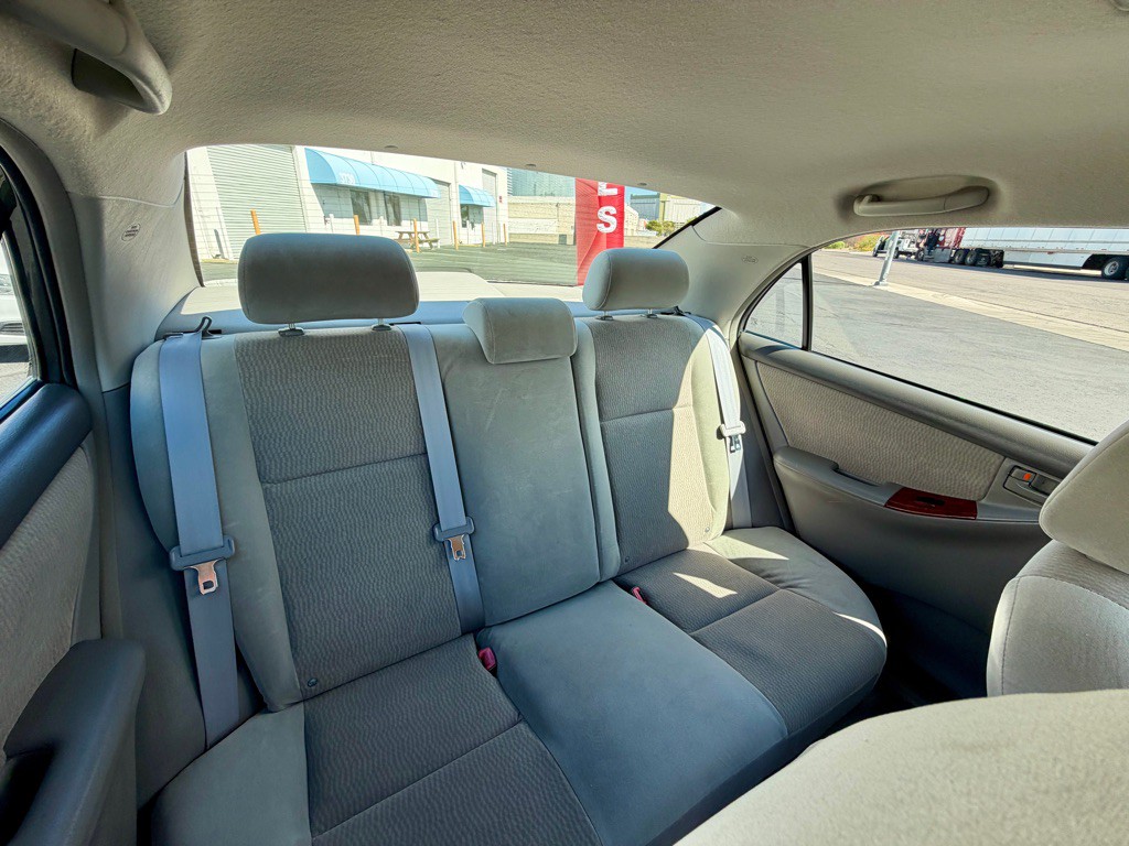 2007 Toyota Corolla Image 28