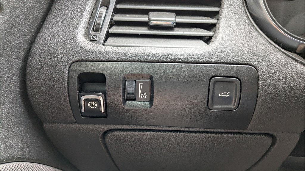 2015 Chevrolet Impala Image 16