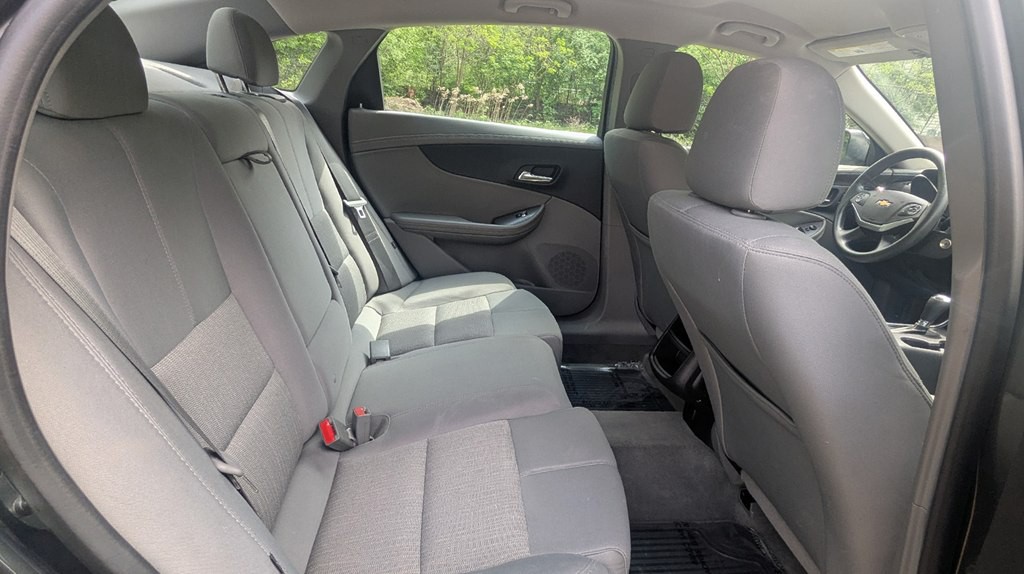 2015 Chevrolet Impala Image 18