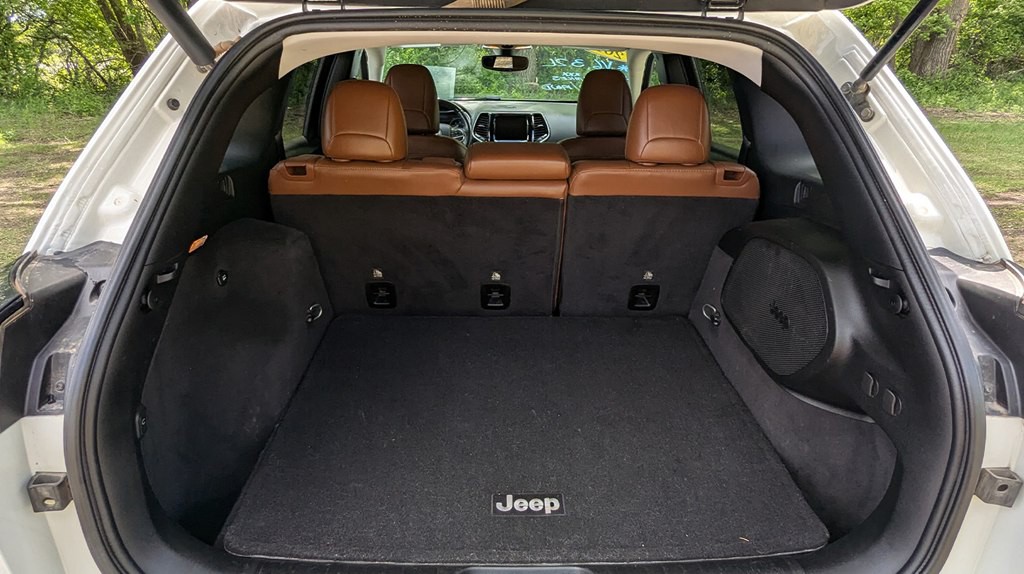 2019 Jeep Cherokee Image 23