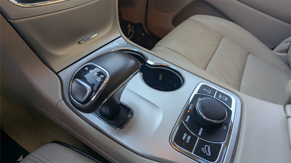 2015 Jeep Grand Cherokee Image 18