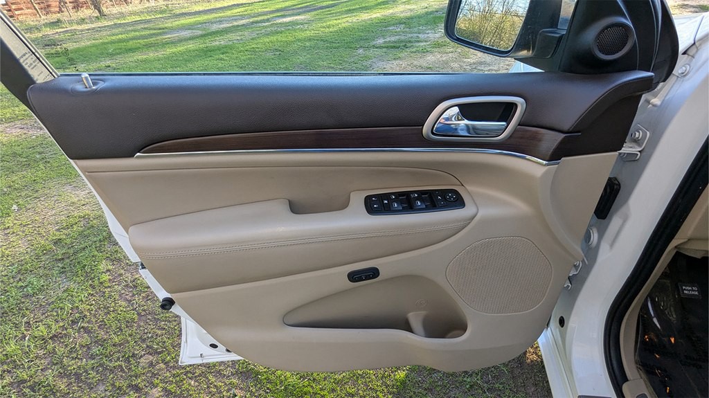 2015 Jeep Grand Cherokee Image 20