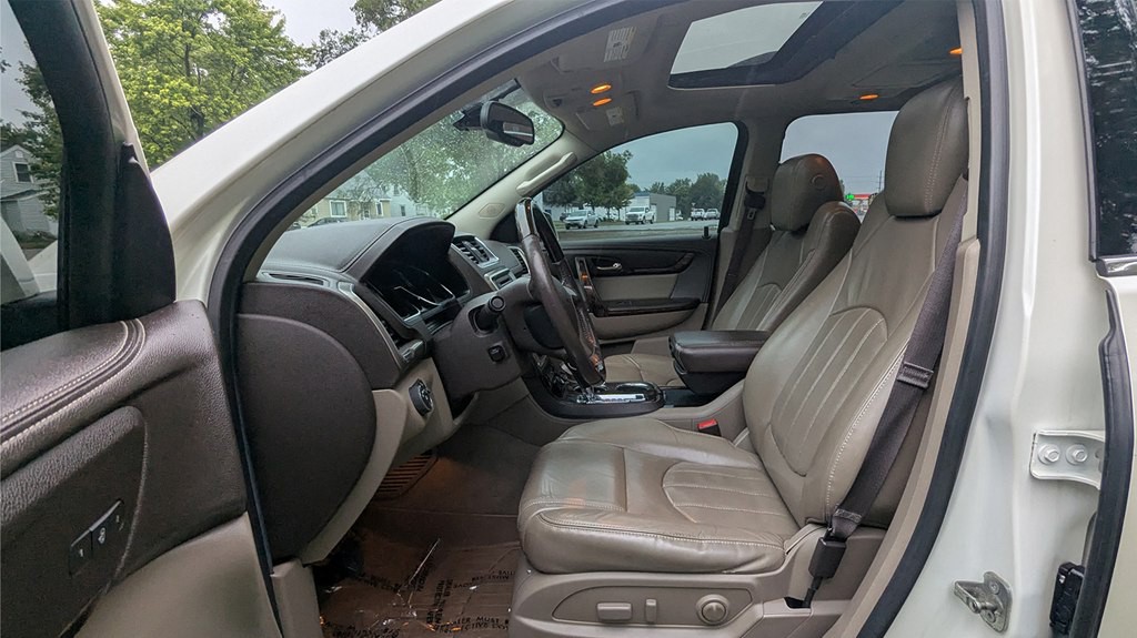 2015 GMC Acadia Image 10