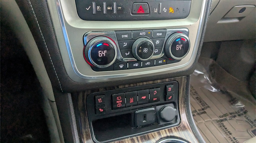 2015 GMC Acadia Image 15