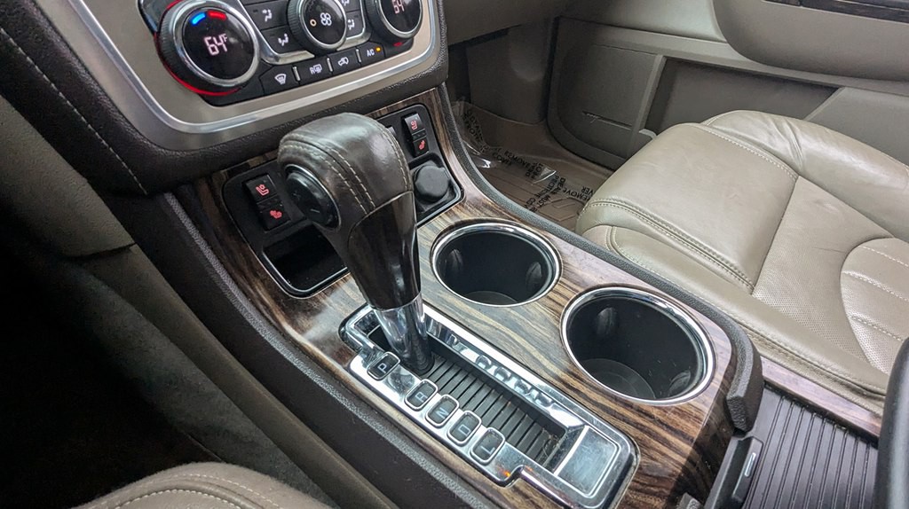 2015 GMC Acadia Image 16