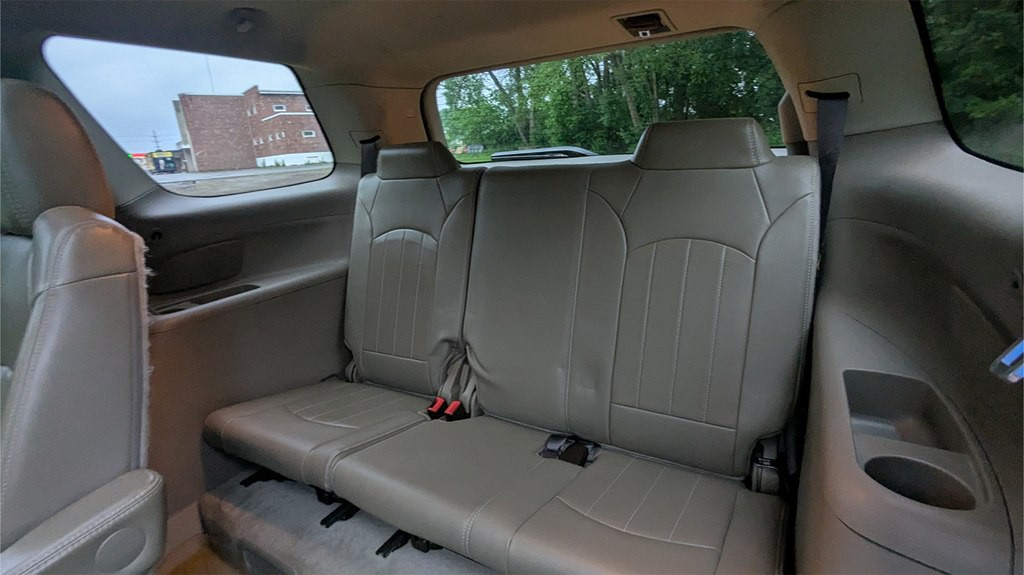 2015 GMC Acadia Image 24