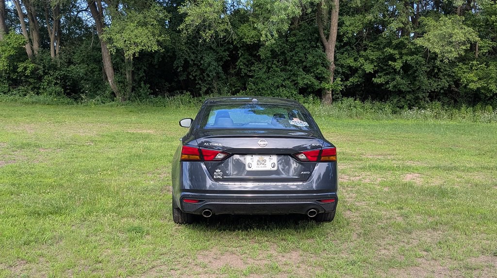 2021 Nissan Altima Image 4