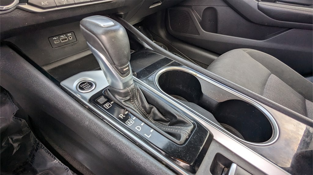 2021 Nissan Altima Image 13