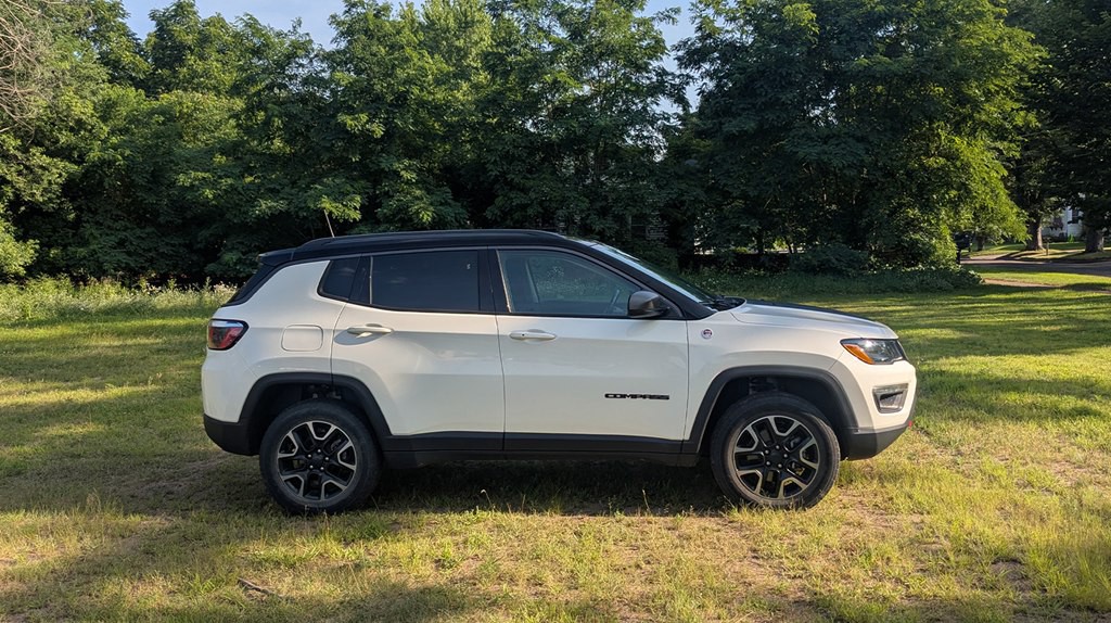 2019 Jeep Compass Image 2