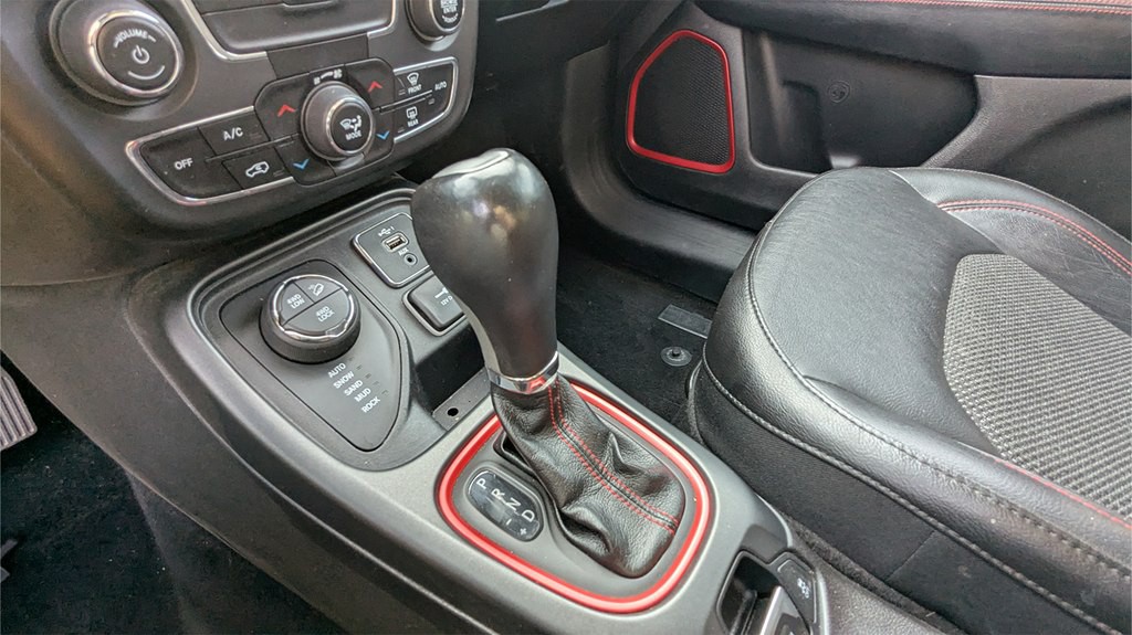 2019 Jeep Compass Image 15