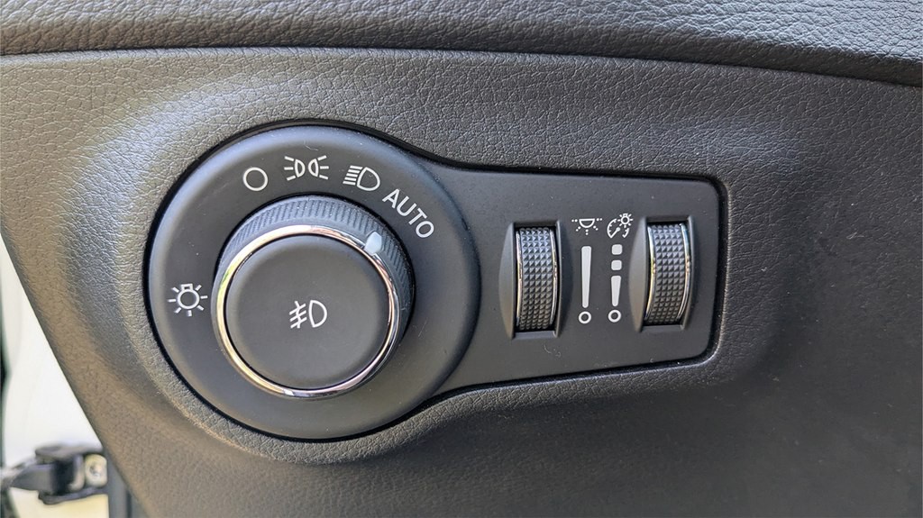 2019 Jeep Compass Image 18