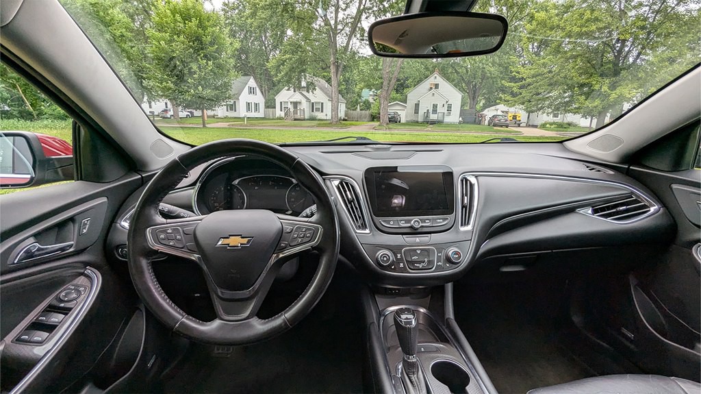 2017 Chevrolet Malibu Image 11