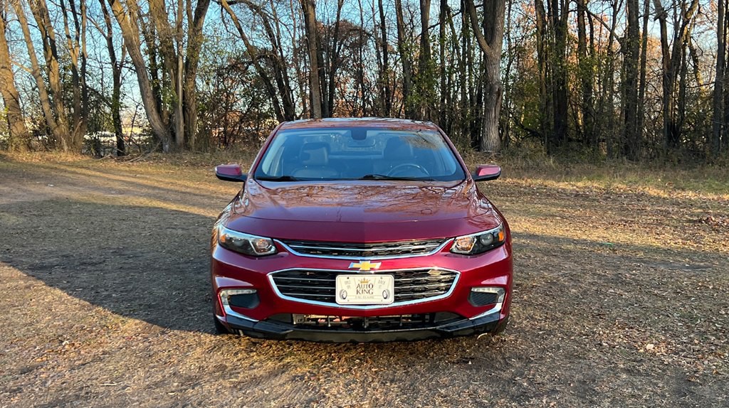 2017 Chevrolet Malibu Image 8