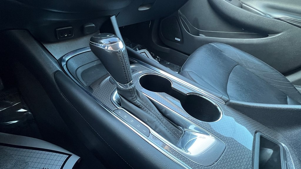 2017 Chevrolet Malibu Image 18