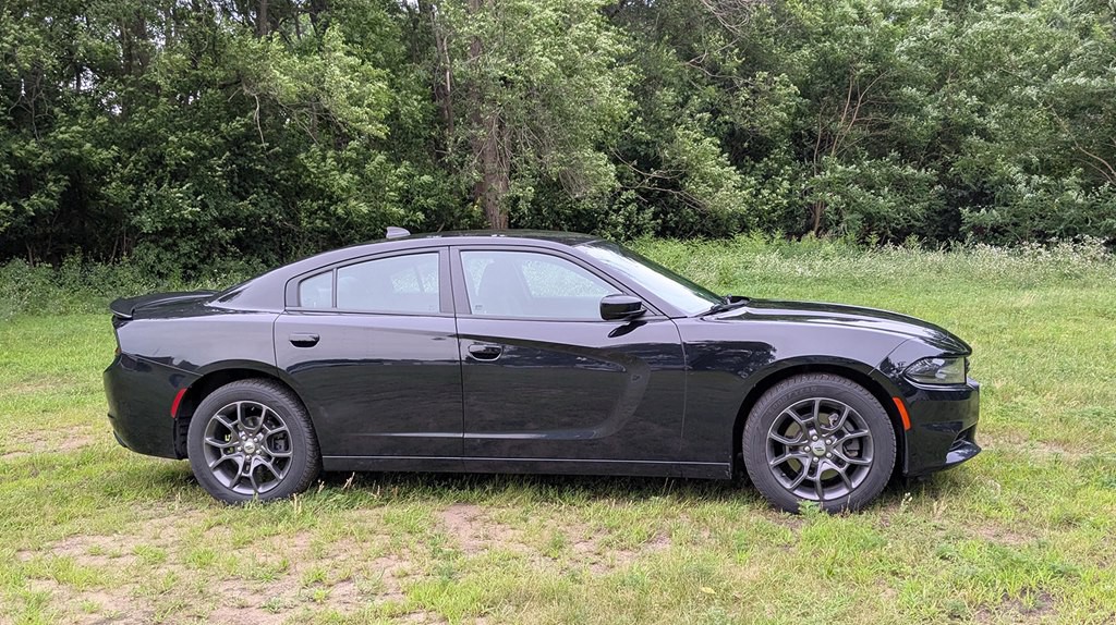 2018 Dodge Charger Image 2