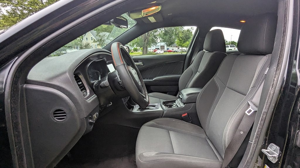 2018 Dodge Charger Image 10