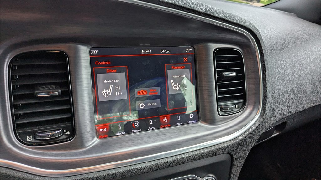 2018 Dodge Charger Image 13