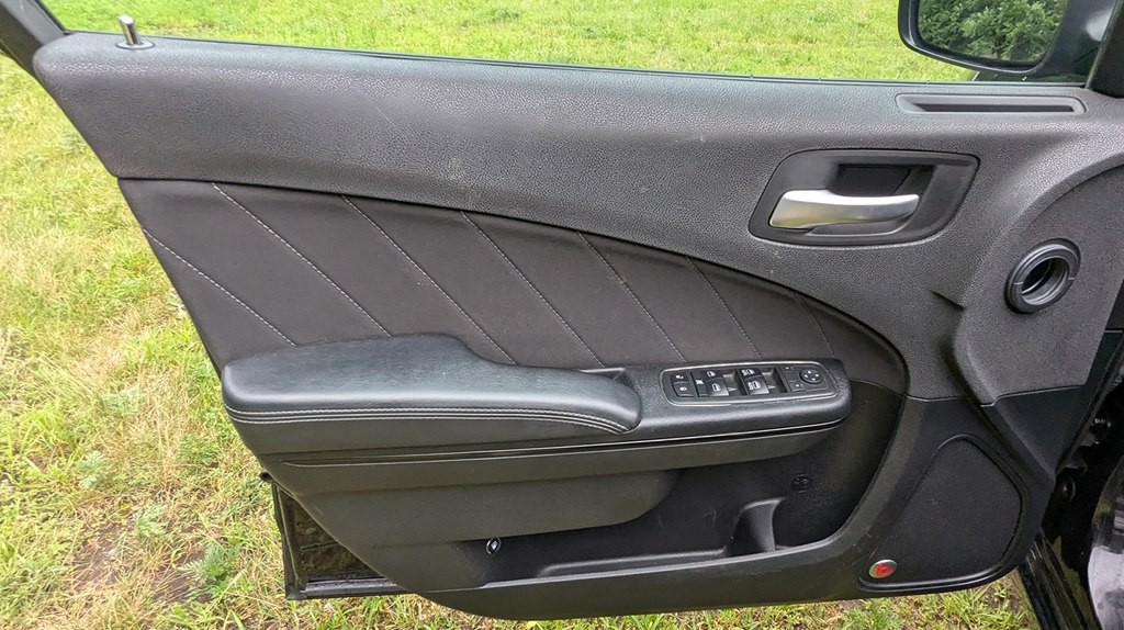 2018 Dodge Charger Image 21