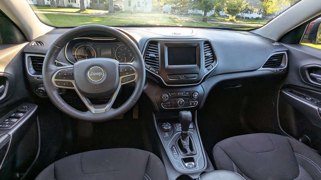 2019 Jeep Cherokee Image 11