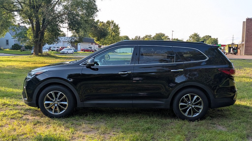 2019 Hyundai Santa Fe Image 6