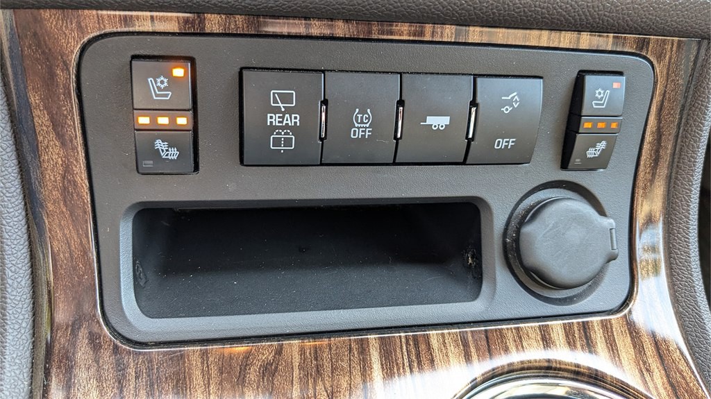 2014 GMC Acadia Image 16