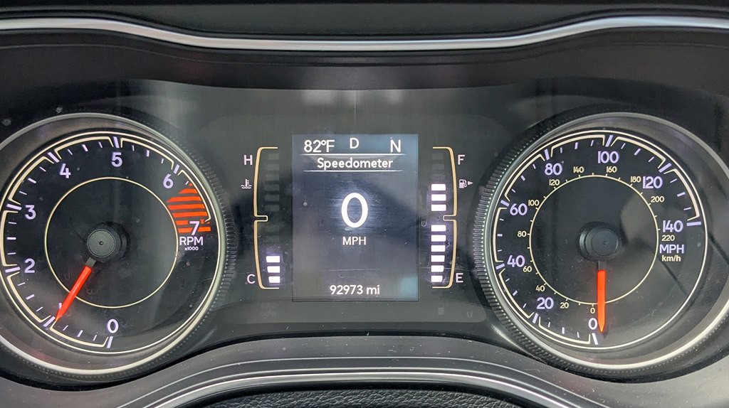 2019 Jeep Cherokee Image 12