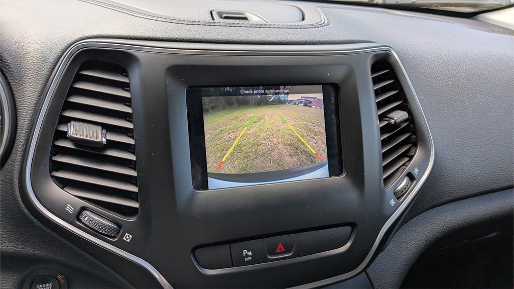 2019 Jeep Cherokee Image 15