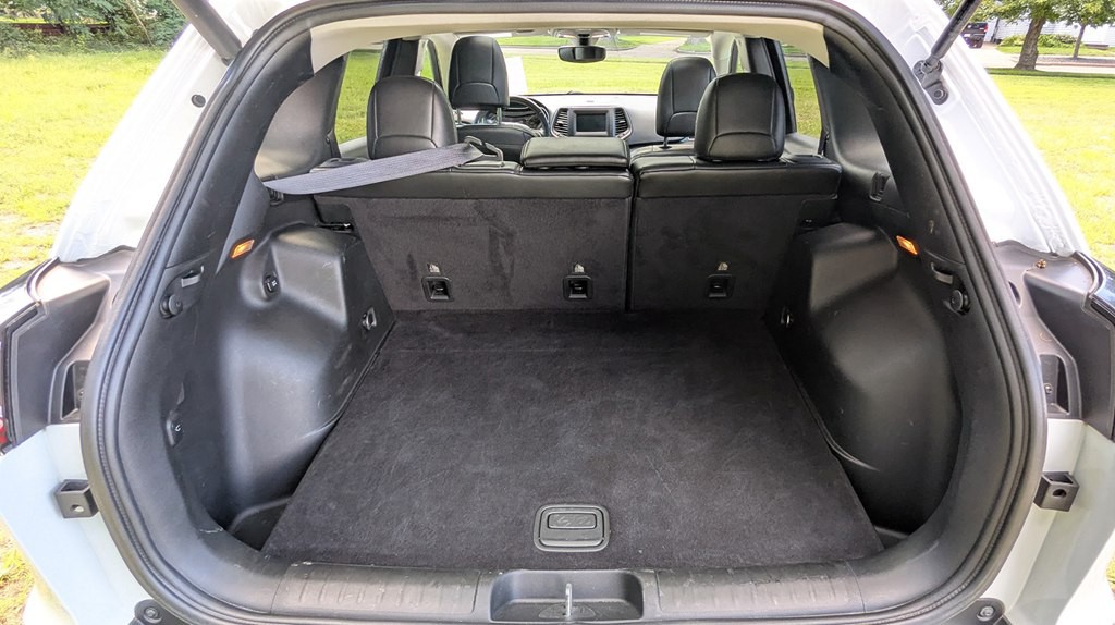 2019 Jeep Cherokee Image 23