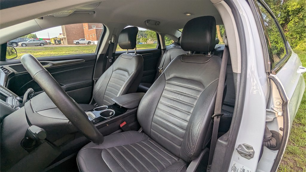 2014 Ford Fusion Image 10