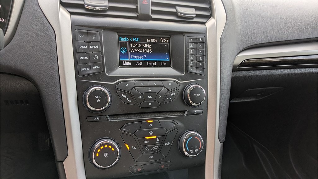 2014 Ford Fusion Image 17