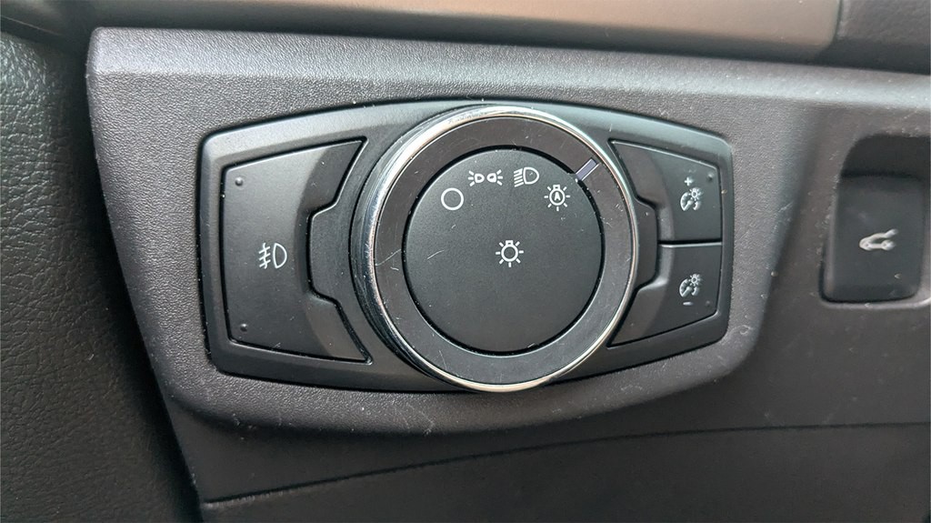 2014 Ford Fusion Image 22