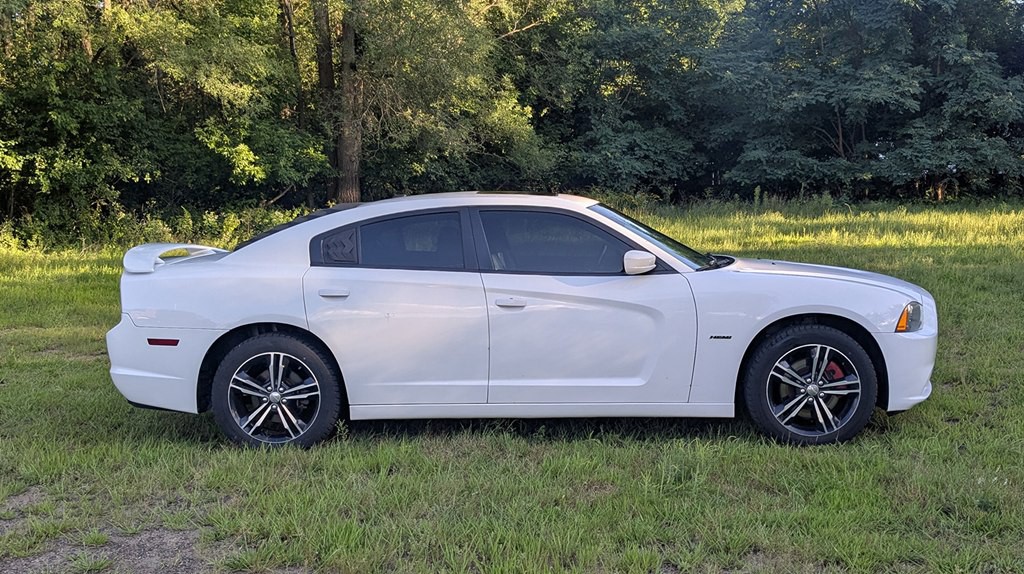 2014 Dodge Charger Image 2