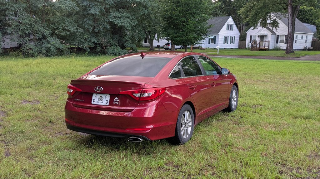 2016 Hyundai Sonata Image 3