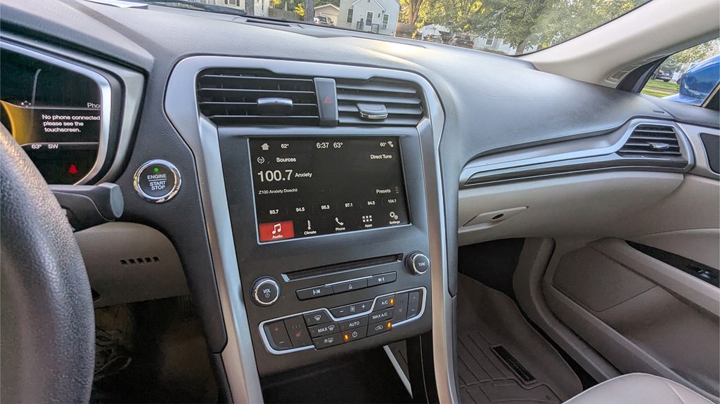 2017 Ford Fusion Image 14