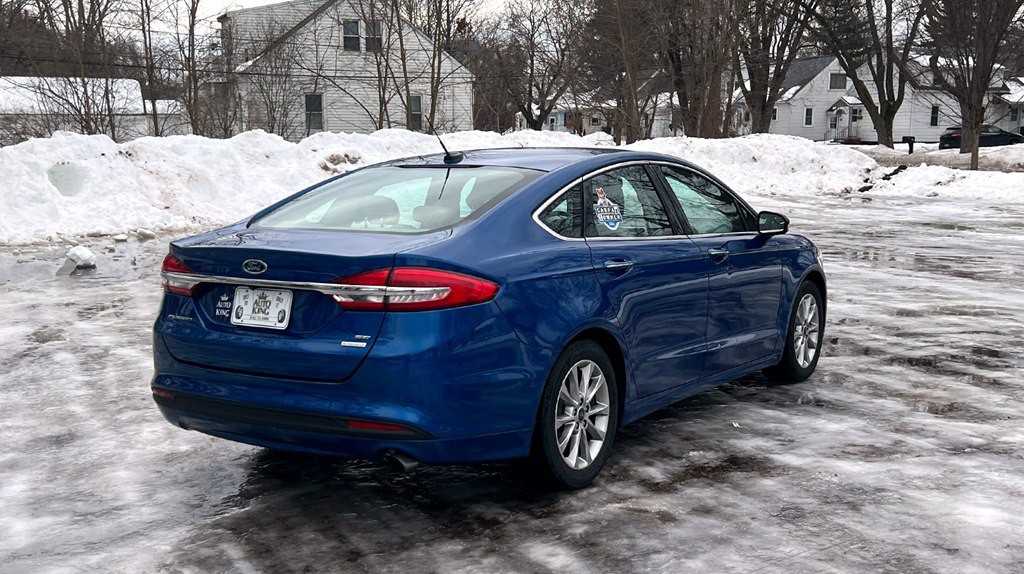 2017 Ford Fusion Image 3