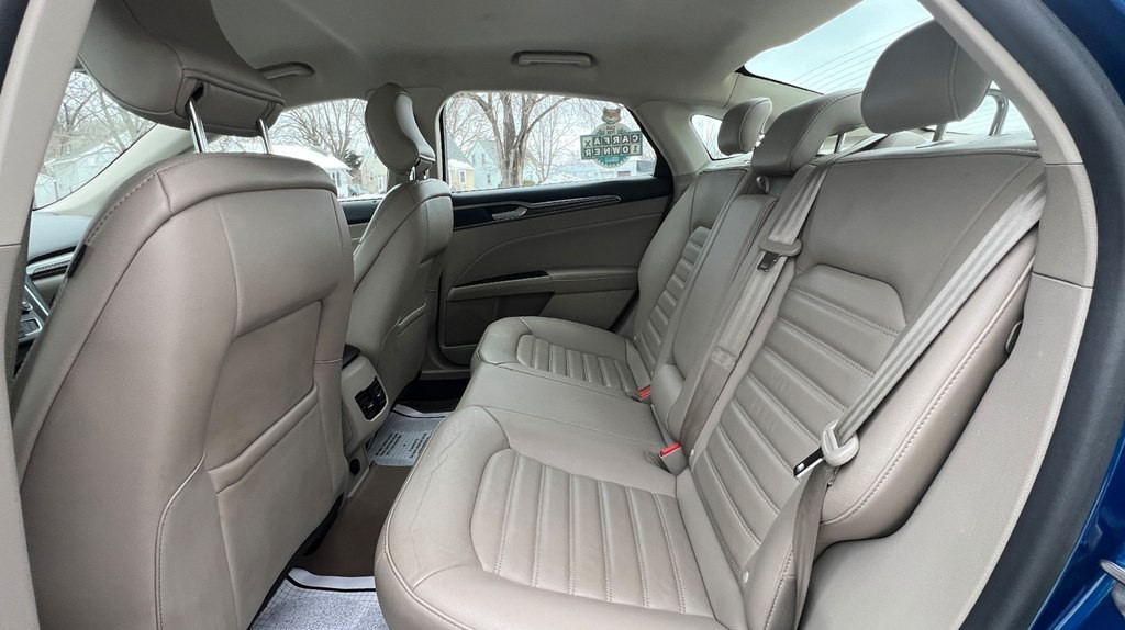 2017 Ford Fusion Image 21