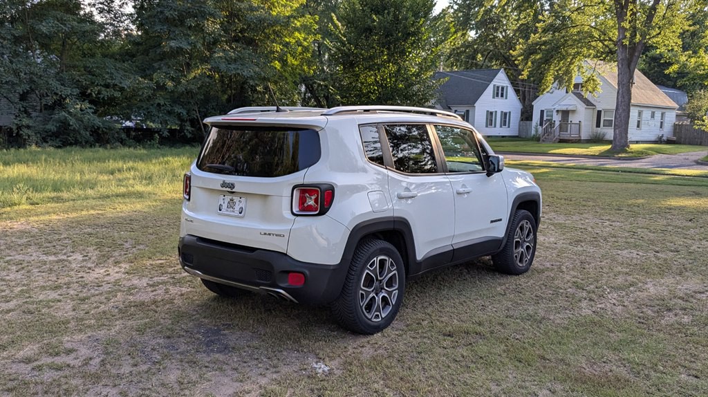 2015 Jeep Renegade Image 3