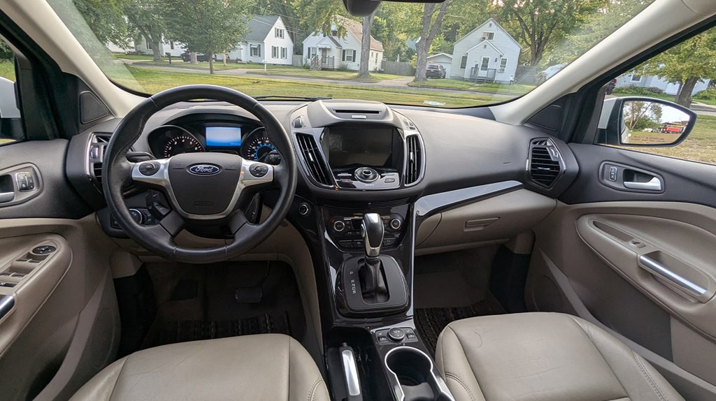 2016 Ford Escape Image 11
