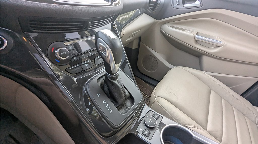 2016 Ford Escape Image 16