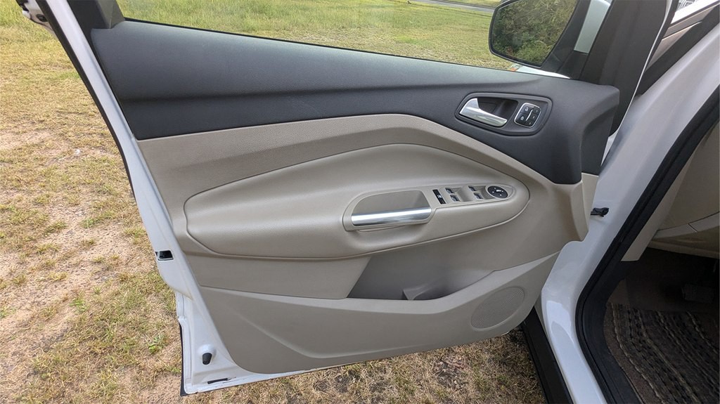 2016 Ford Escape Image 18