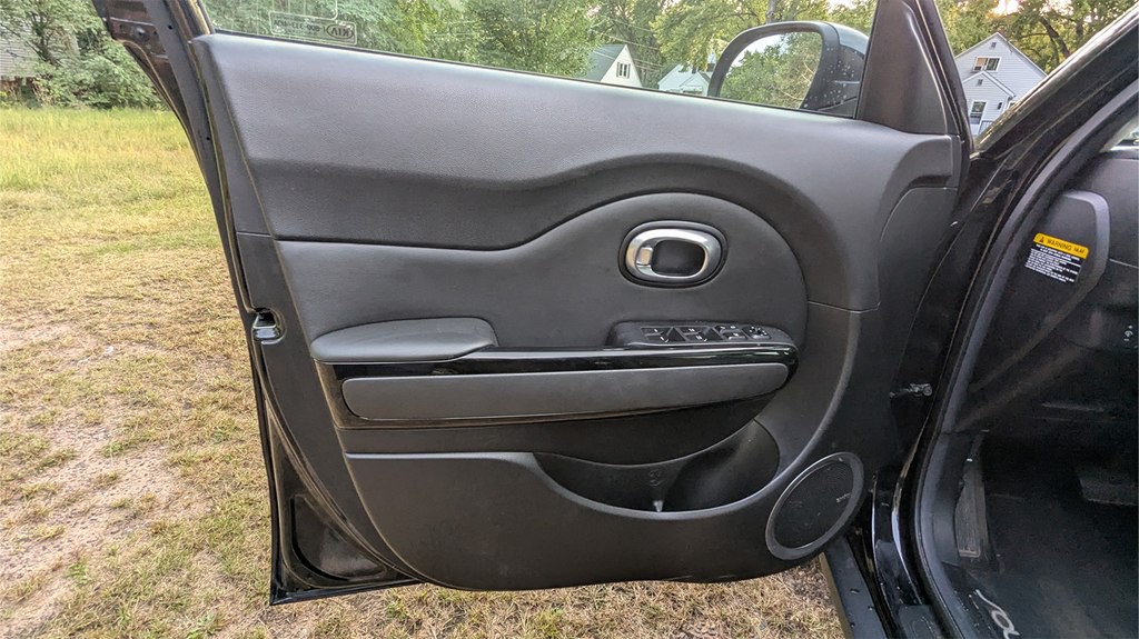 2016 Kia Soul Image 19