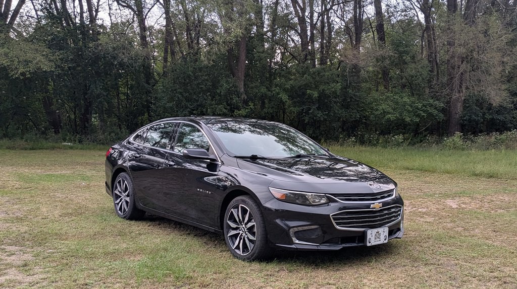 2017 Chevrolet Malibu Image 1