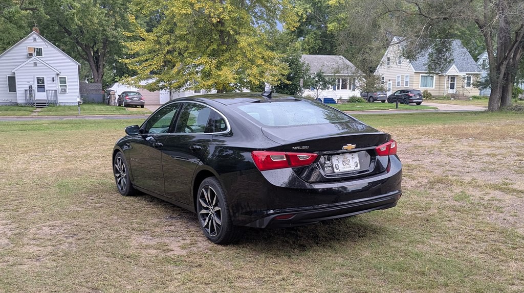 2017 Chevrolet Malibu Image 5