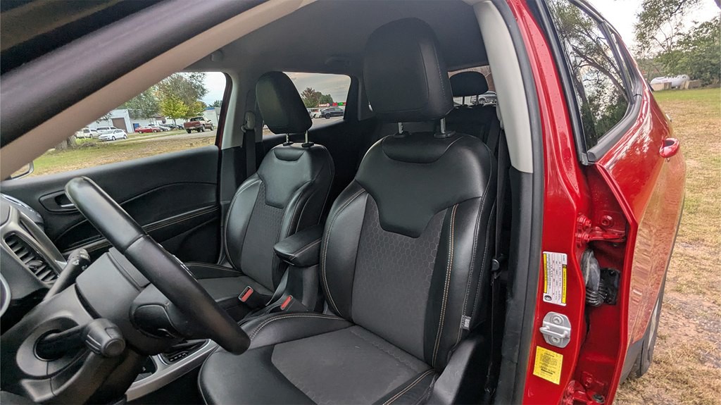 2018 Jeep Compass Image 9