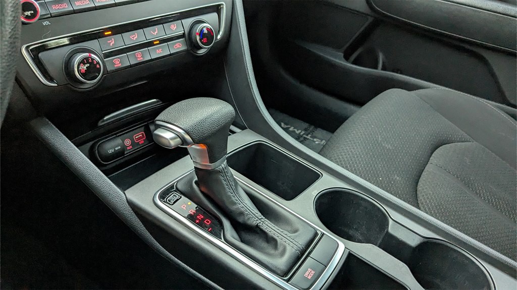 2018 Kia Optima Image 16