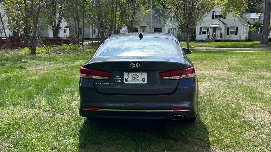2018 Kia Optima Image 4