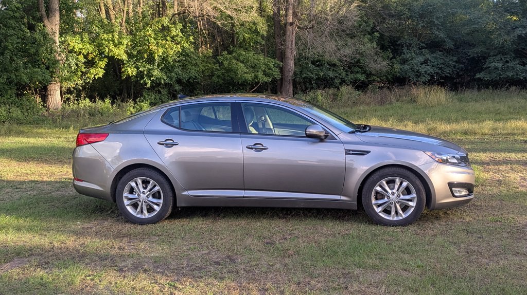 2013 Kia Optima Image 2