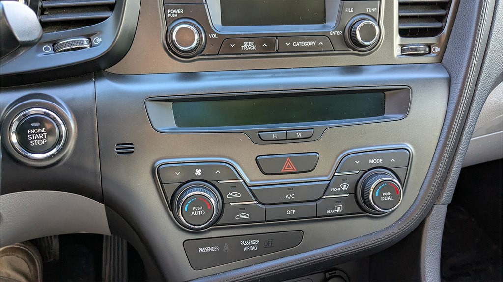2013 Kia Optima Image 18