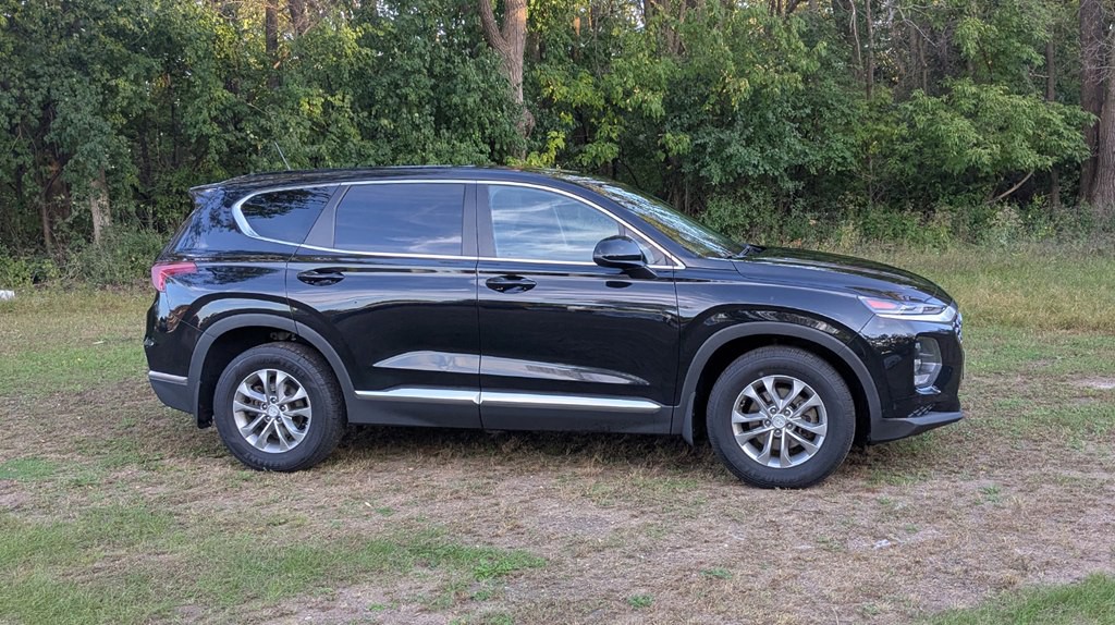2020 Hyundai Santa Fe Image 2
